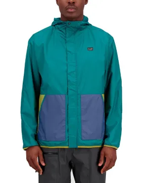 Chaqueta New Balance AT Woven